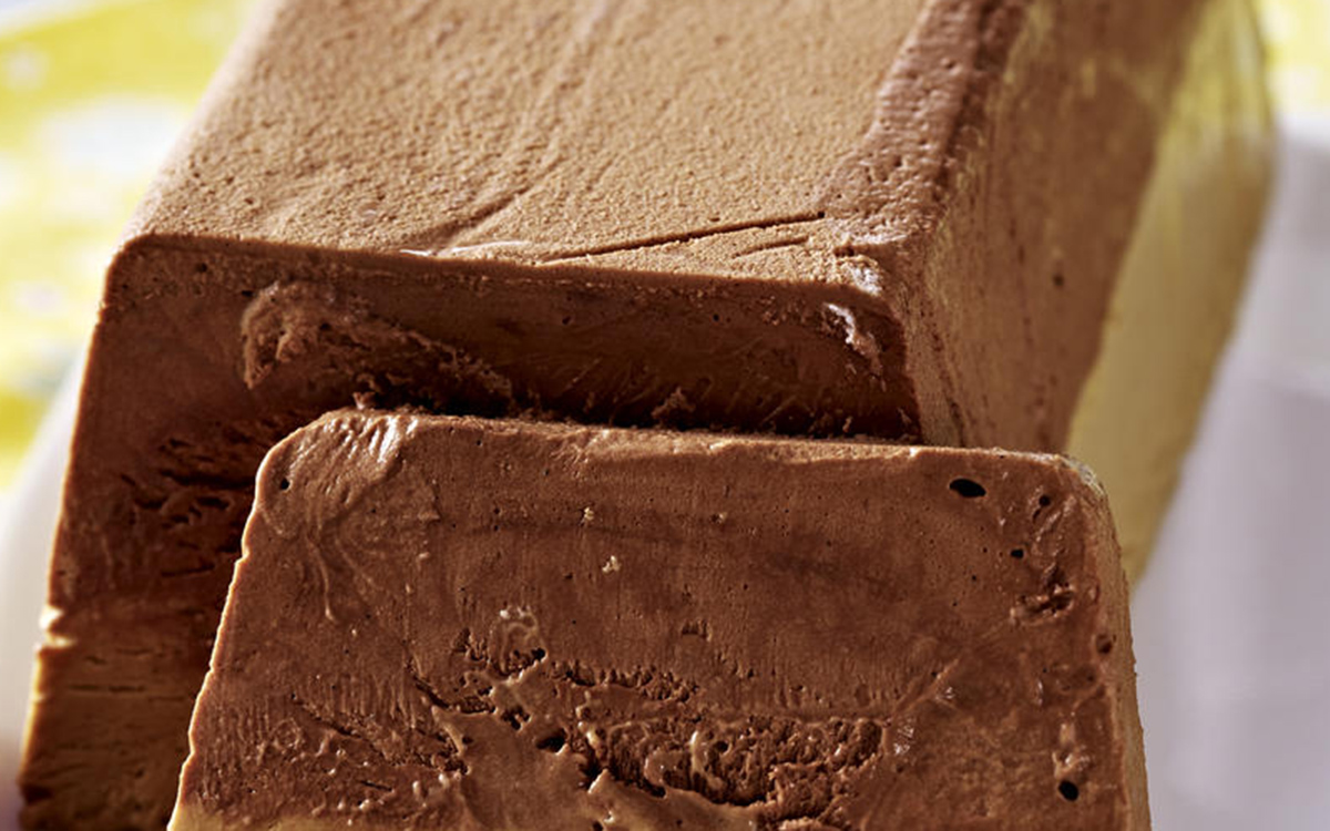 Barra helada de chocolate (simple y rápida)