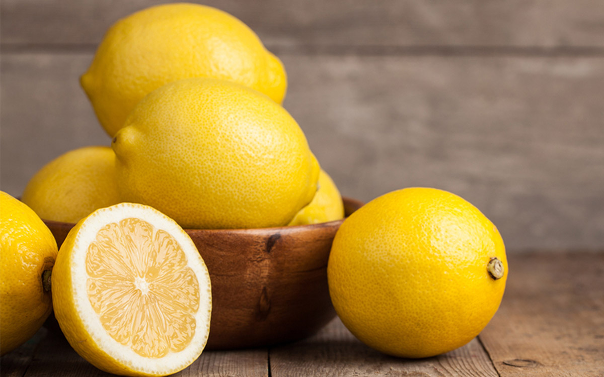 Beneficios de consumir jugo de limon